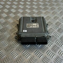 Dzinēja vadības bloks priekš VOLVO S60 2007