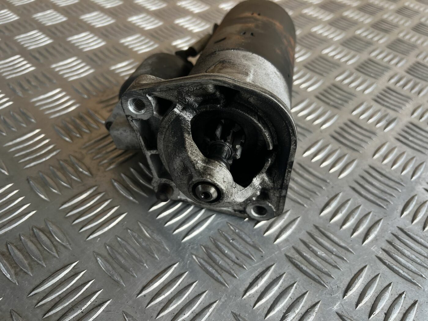 Starteris priekš VOLVO S60 2007 3 Starteris priekš VOLVO S60 2007