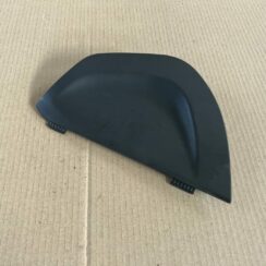 Mērinstrumentu paneļa sānu apdare priekš VOLVO S60 2007