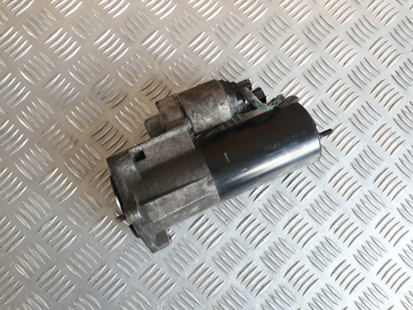 Starteris priekš AUDI A6 AVANT 2006 2 Starteris priekš AUDI A6 AVANT 2006