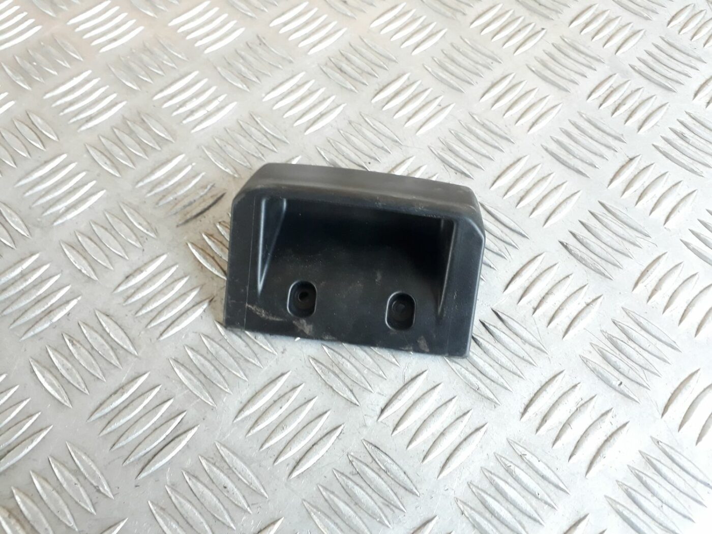 Salona plastmasa priekš AUDI A6 AVANT 2006 1 Salona plastmasa priekš AUDI A6 AVANT 2006