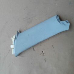 Aizmugurējas salona statnes apdare priekš AUDI A6 AVANT 2006