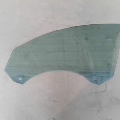 Priekšējo kreiso durvju stikls priekš AUDI A6 AVANT 2006