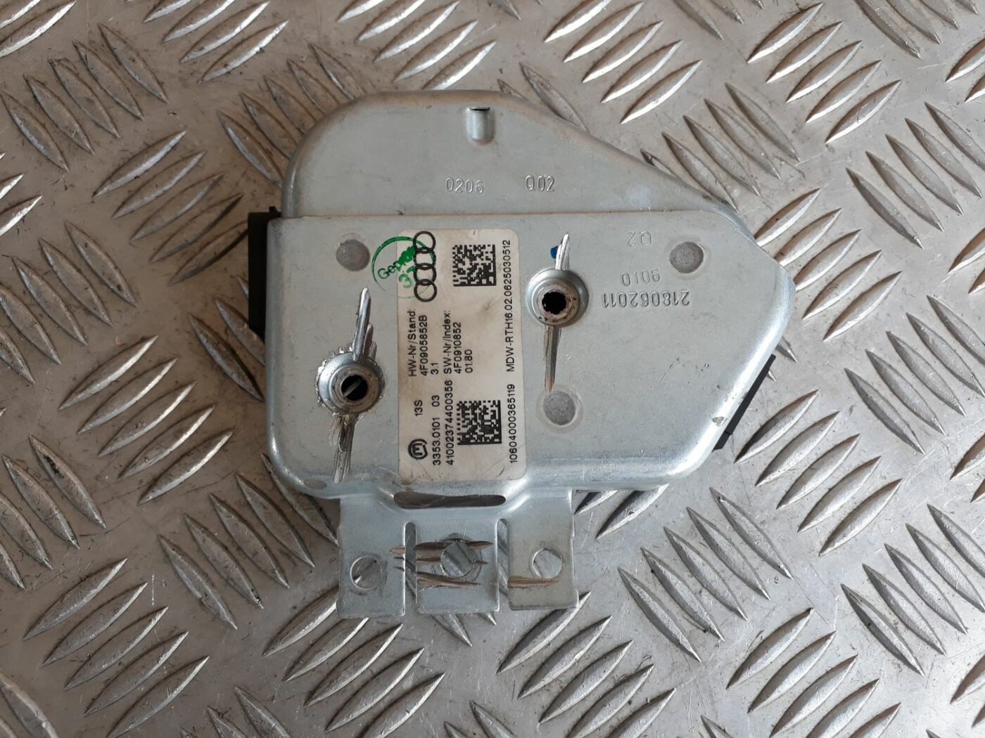 Stūres bloķēšanas modulis priekš AUDI A6 AVANT 2006 5 Stūres bloķēšanas modulis priekš AUDI A6 AVANT 2006