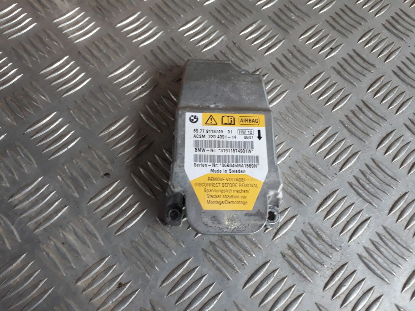 Drošības spilvena vadības bloks priekš BMW 530D E61 2006 TOURING BLUE 1 Drošības spilvena vadības bloks priekš BMW 530D E61 2006 TOURING BLUE