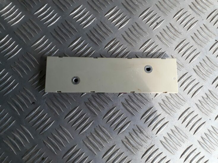 Antenas pastiprinātāja bloks priekš BMW 530D E61 2006 TOURING BLUE
