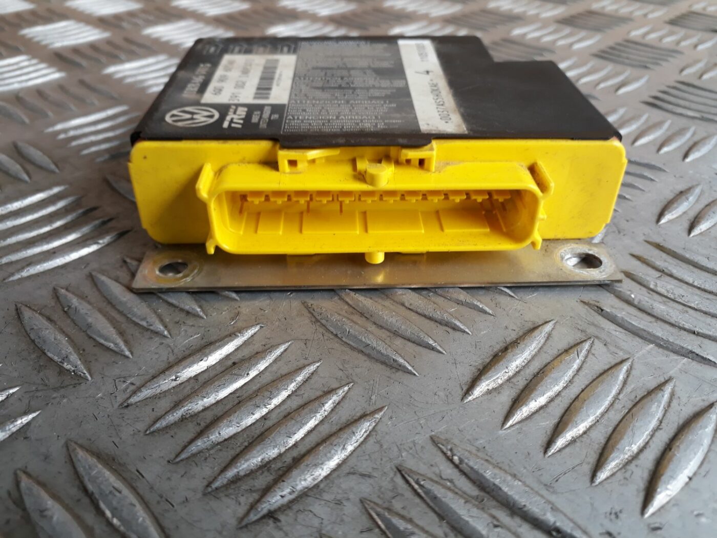 Drošības spilvena vadības bloks priekš SEAT IBIZA 2005 5 Drošības spilvena vadības bloks priekš SEAT IBIZA 2005