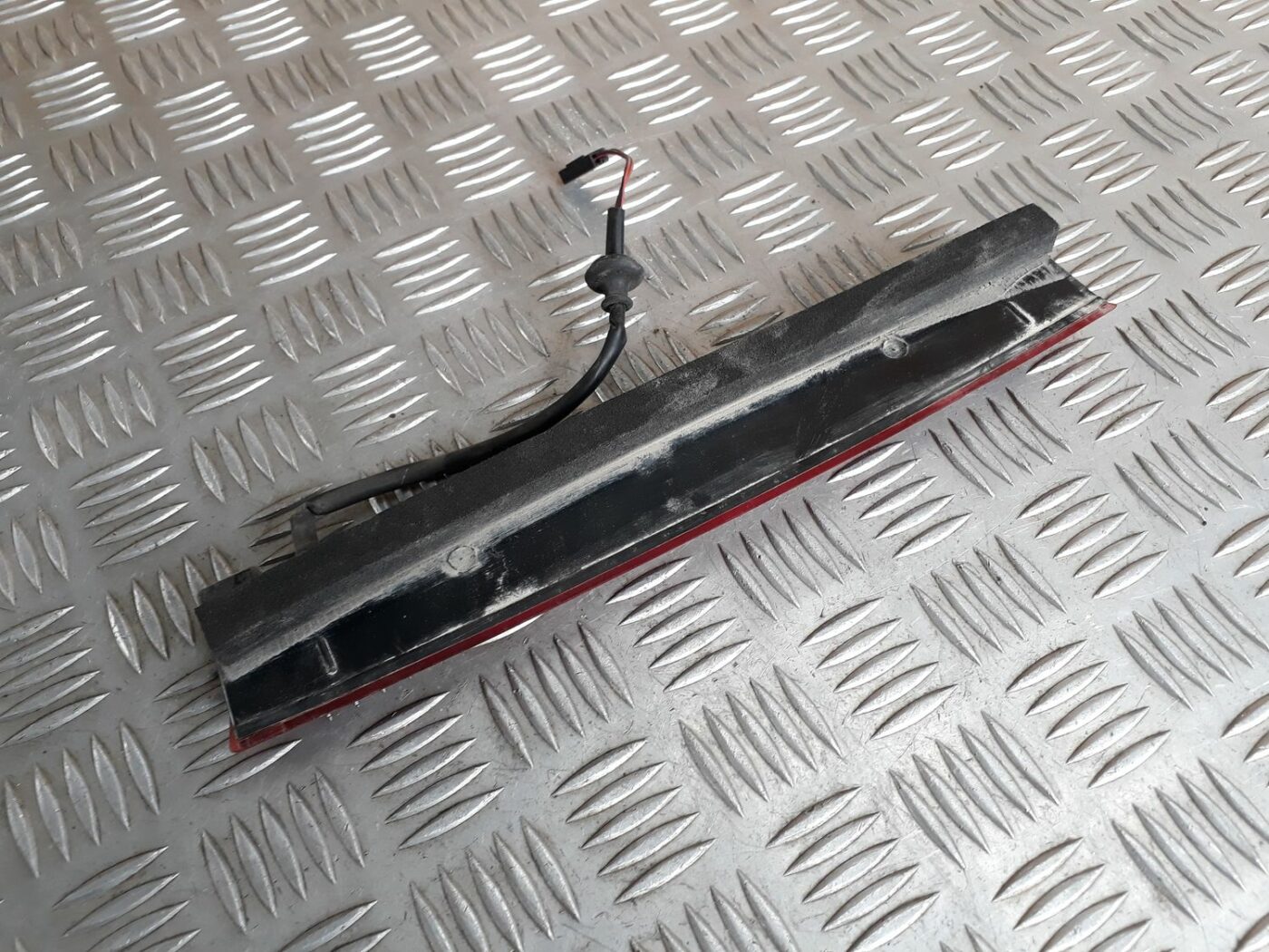 Stop signāls priekš SEAT IBIZA 2005 2 Stop signāls priekš SEAT IBIZA 2005