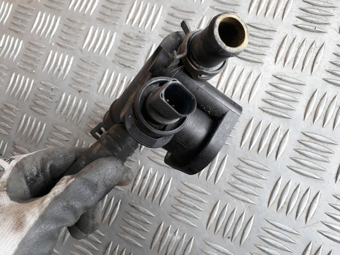 Termostata korpuss priekš SEAT IBIZA 2005 4 Termostata korpuss priekš SEAT IBIZA 2005