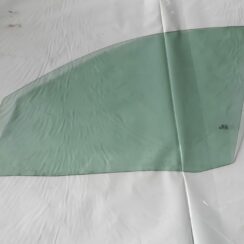 Priekšējo kreiso durvju stikls priekš SEAT IBIZA 2005