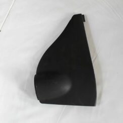 Mērinstrumentu paneļa sānu apdare priekš SEAT IBIZA 2005