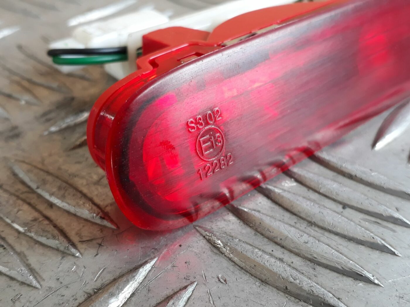 Stop signāls priekš HYUNDAI I20 2011 3 Stop signāls priekš HYUNDAI I20 2011