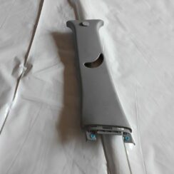 Vidējas salona statnes apdare priekš HYUNDAI I20 2011