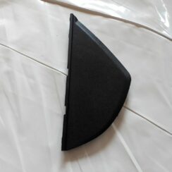 Mērinstrumentu paneļa sānu apdare priekš HYUNDAI I20 2011