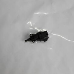 Bremžu signāla slēdzis priekš VOLVO V70 2010