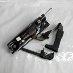 Priekšējā kreisā drošības josta priekš VOLVO V70 2010