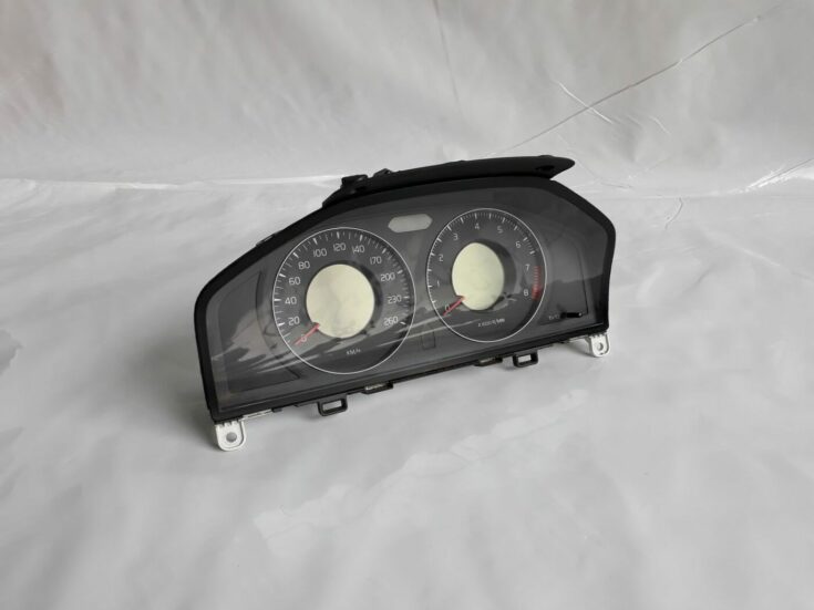 Spidometrs priekš VOLVO V70 2010