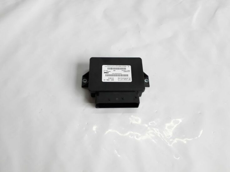 Stāvbremzes vadības bloks priekš VOLVO V70 2010
