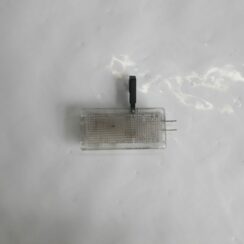 Apgaismojums mērinstrumentu paneļa mantu nodalījumā priekš VOLVO V70 2010