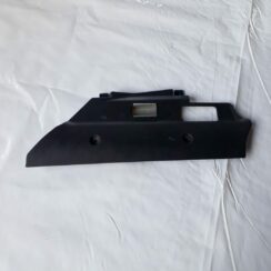 Mērinstrumentu paneļa apakšēja apdare priekš VOLVO V70 2010