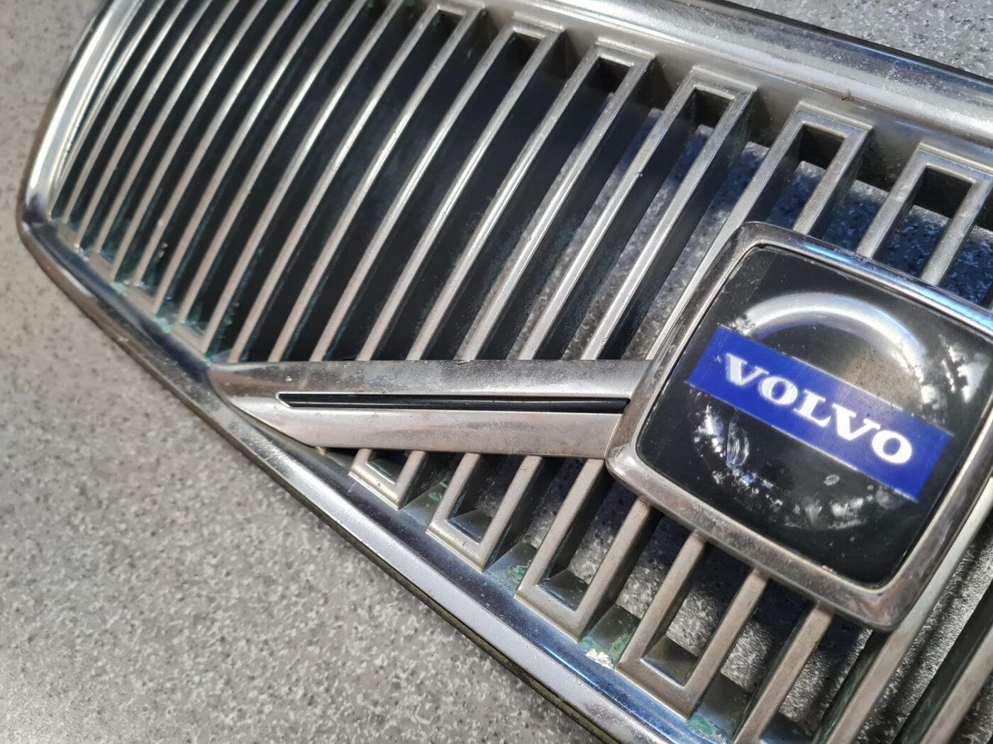 Pārsega reste priekš VOLVO V70 2000 11 Pārsega reste priekš VOLVO V70 2000