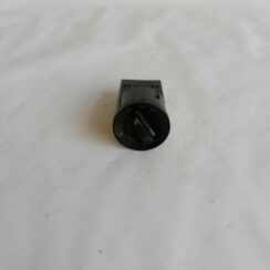 Gaismas slēdzis priekš VW NEW BEETLE 2001