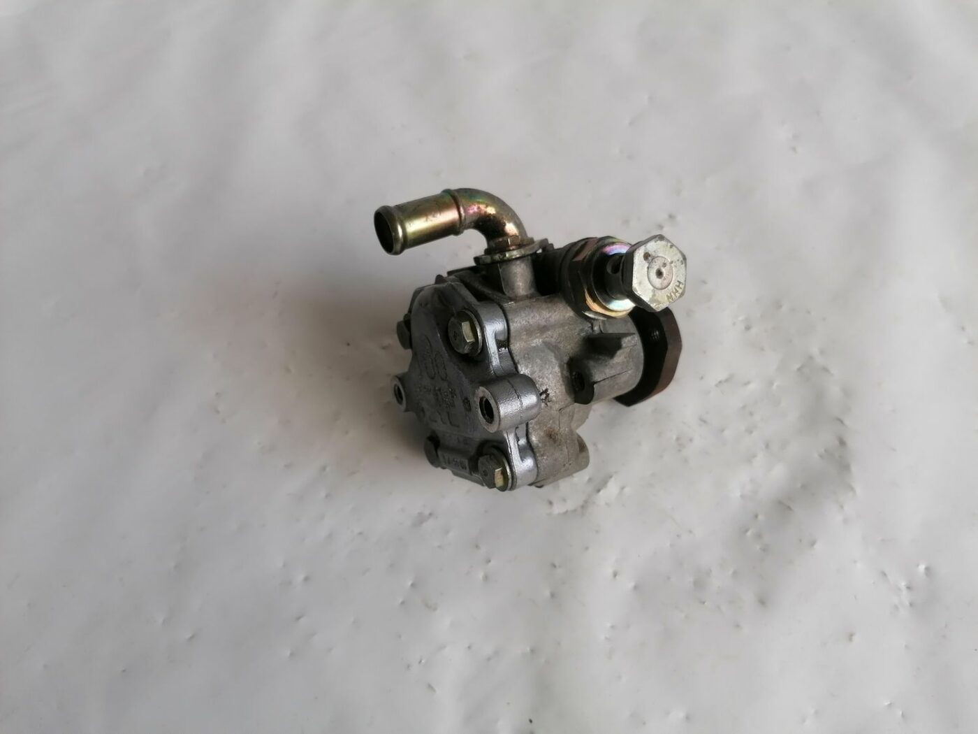 Hidrauliskais pastiprinātājs priekš VW NEW BEETLE 2001 8 Hidrauliskais pastiprinātājs priekš VW NEW BEETLE 2001