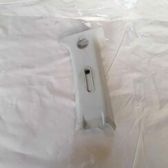 Vidējas salona statnes apdare priekš VW NEW BEETLE 2001