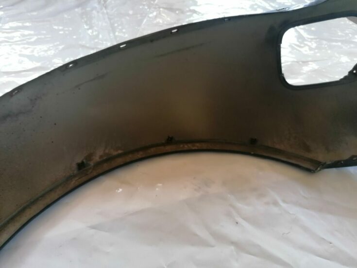 Aizmugurējais labais spārns priekš VW NEW BEETLE 2001