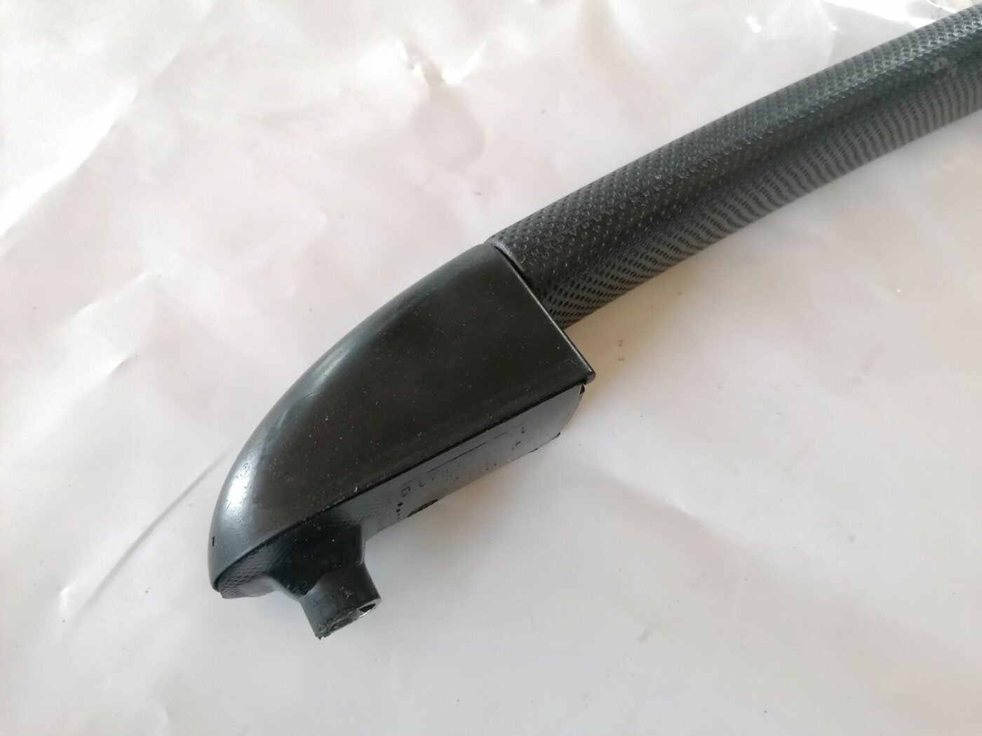 Mērinstrumentu paneļa rokturis priekš VW NEW BEETLE 2001 5 Mērinstrumentu paneļa rokturis priekš VW NEW BEETLE 2001