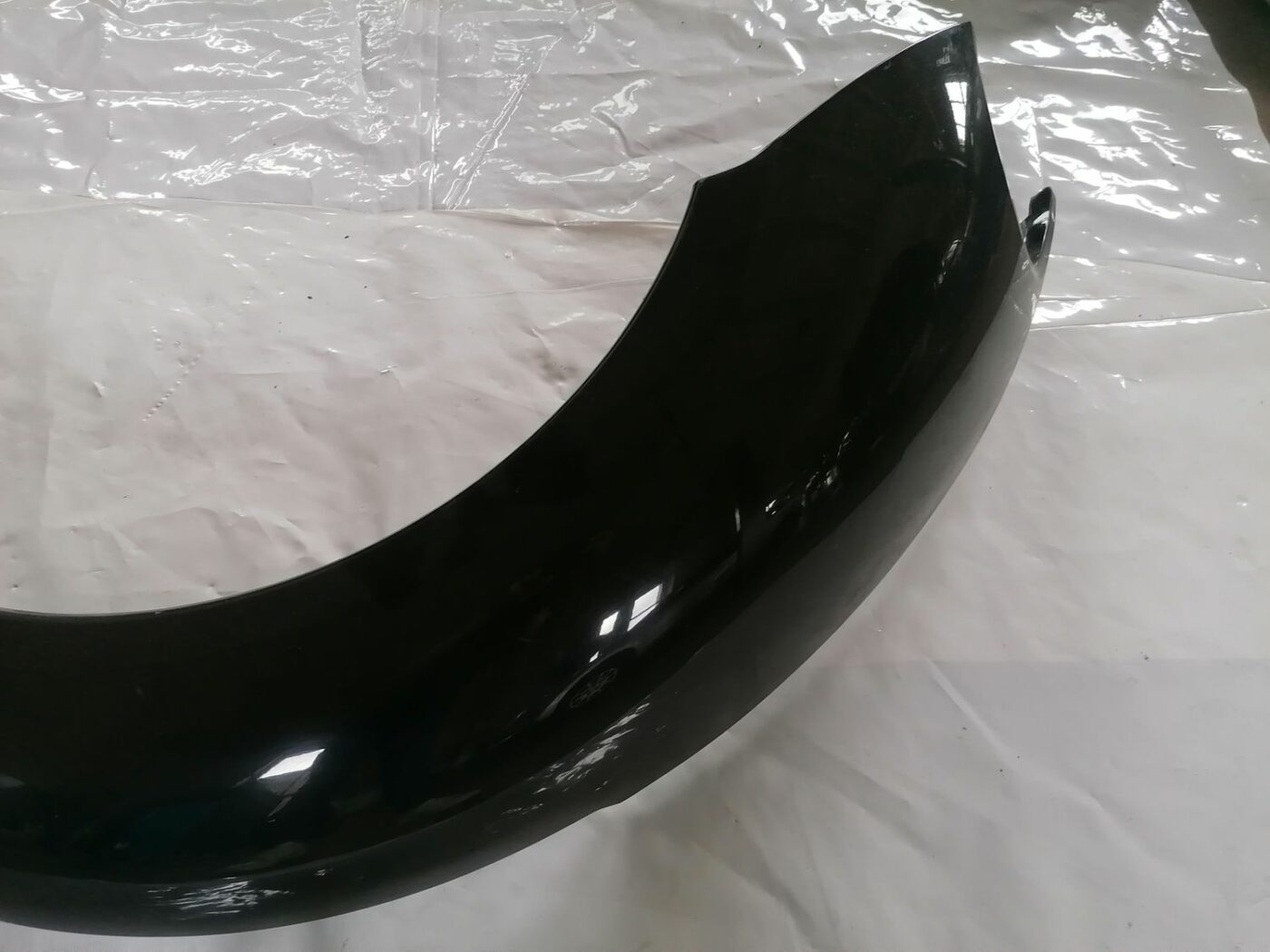 Priekšējais kreisais spārns priekš VW NEW BEETLE 2001 9 Priekšējais kreisais spārns priekš VW NEW BEETLE 2001