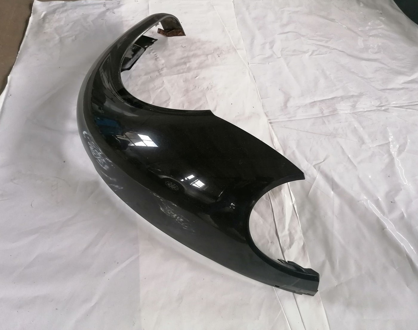 Priekšējais kreisais spārns priekš VW NEW BEETLE 2001 8 Priekšējais kreisais spārns priekš VW NEW BEETLE 2001