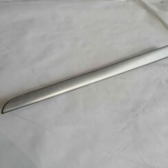 Mērinstrumentu paneļa dekoratīvā uzlika priekš AUDI A4 2001 SEDAN