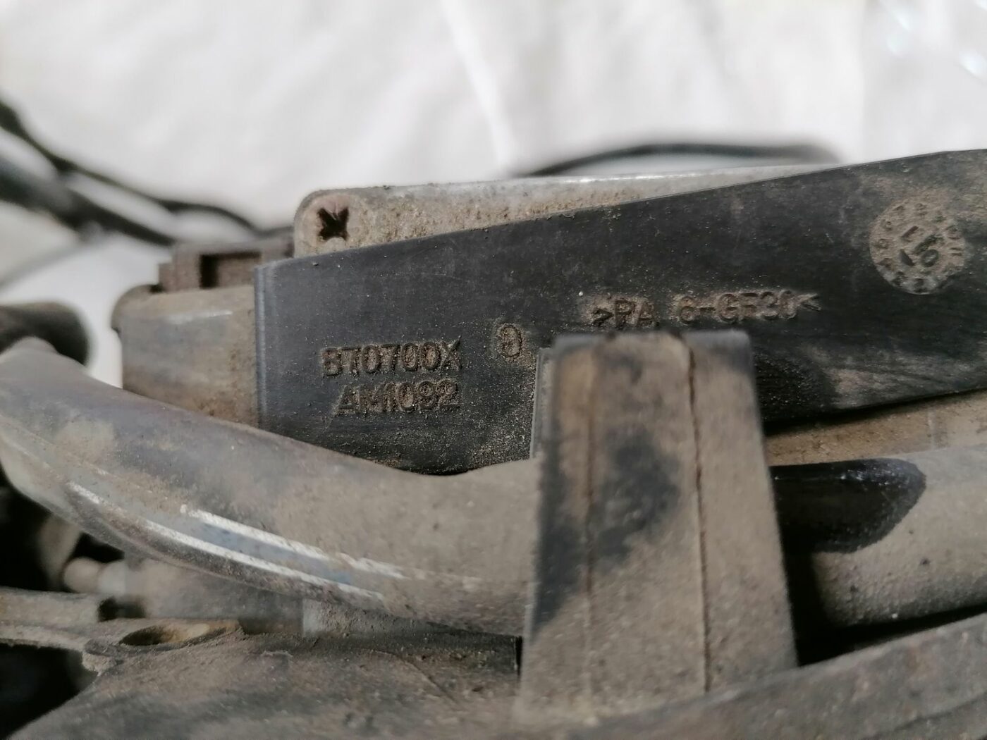 Dzesēšanas radiatora ventilators priekš AUDI A4 2001 SEDAN 6 Dzesēšanas radiatora ventilators priekš AUDI A4 2001 SEDAN