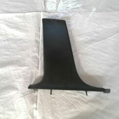 Vidējas salona statnes apdare priekš AUDI A4 2001 SEDAN