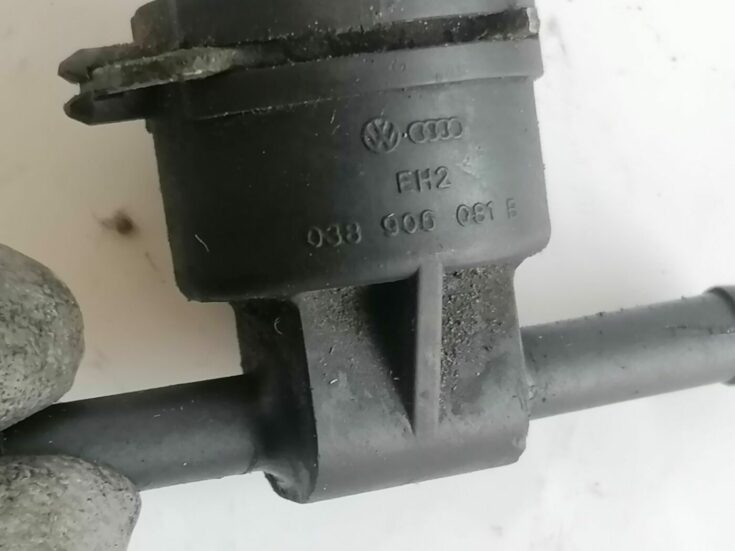 Degvielas temperatūras sensors priekš AUDI A4 2001 SEDAN