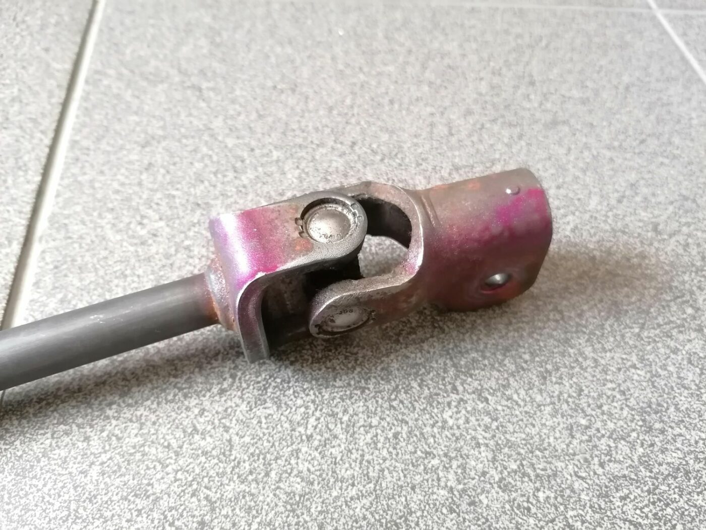 Stūres statnes kardāns priekš AUDI A4 1996 3 Stūres statnes kardāns priekš AUDI A4 1996