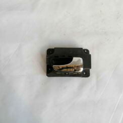 Salona durvju rokturis, priekšējais labais priekš VOLVO V70 2000