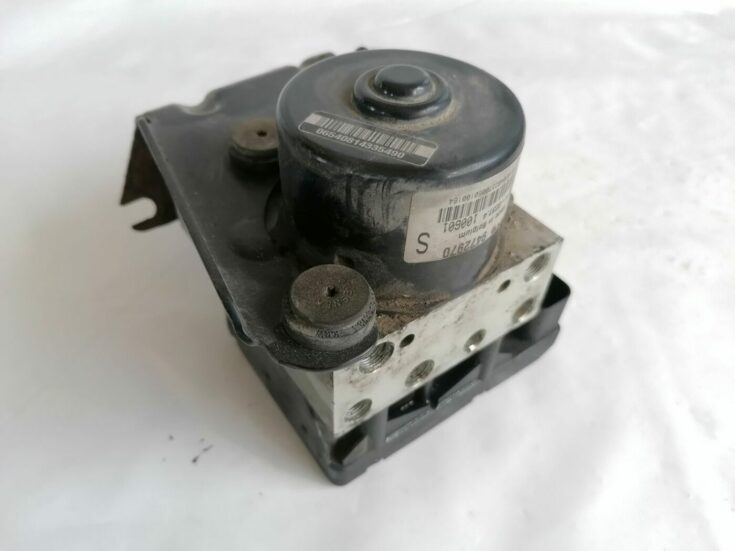 ABS bloks priekš VOLVO V70 2000