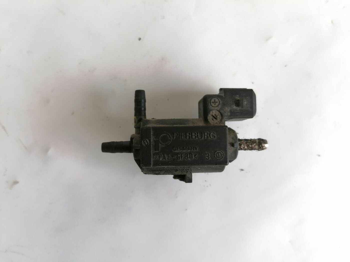 Solenoīda vakuuma vārsts priekš VOLVO V70 2000 6 Solenoīda vakuuma vārsts priekš VOLVO V70 2000