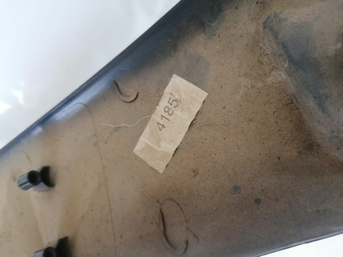 Bagažnieka nodalījuma statnes apdare priekš VOLVO V70 2000 7 Bagažnieka nodalījuma statnes apdare priekš VOLVO V70 2000