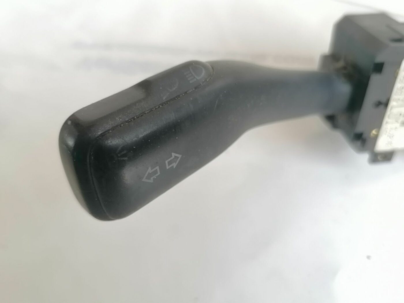 Stūres statnes slēdzis priekš VW PASSAT 2003 UNIVERSAL BLUE 2 Stūres statnes slēdzis priekš VW PASSAT 2003 UNIVERSAL BLUE