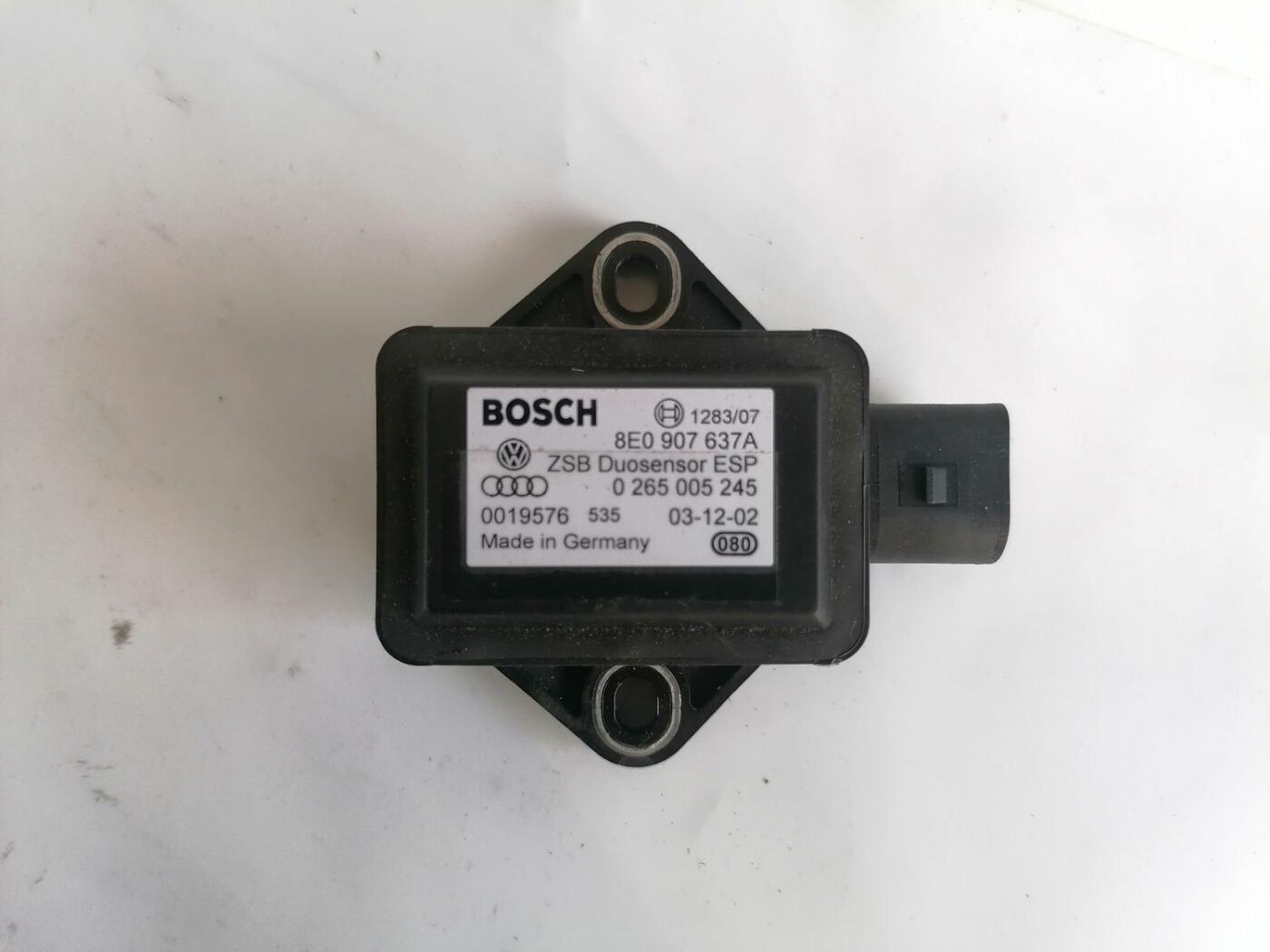 ESP ātruma devējs priekš VW PASSAT 2003 UNIVERSAL BLUE 2 ESP ātruma devējs priekš VW PASSAT 2003 UNIVERSAL BLUE