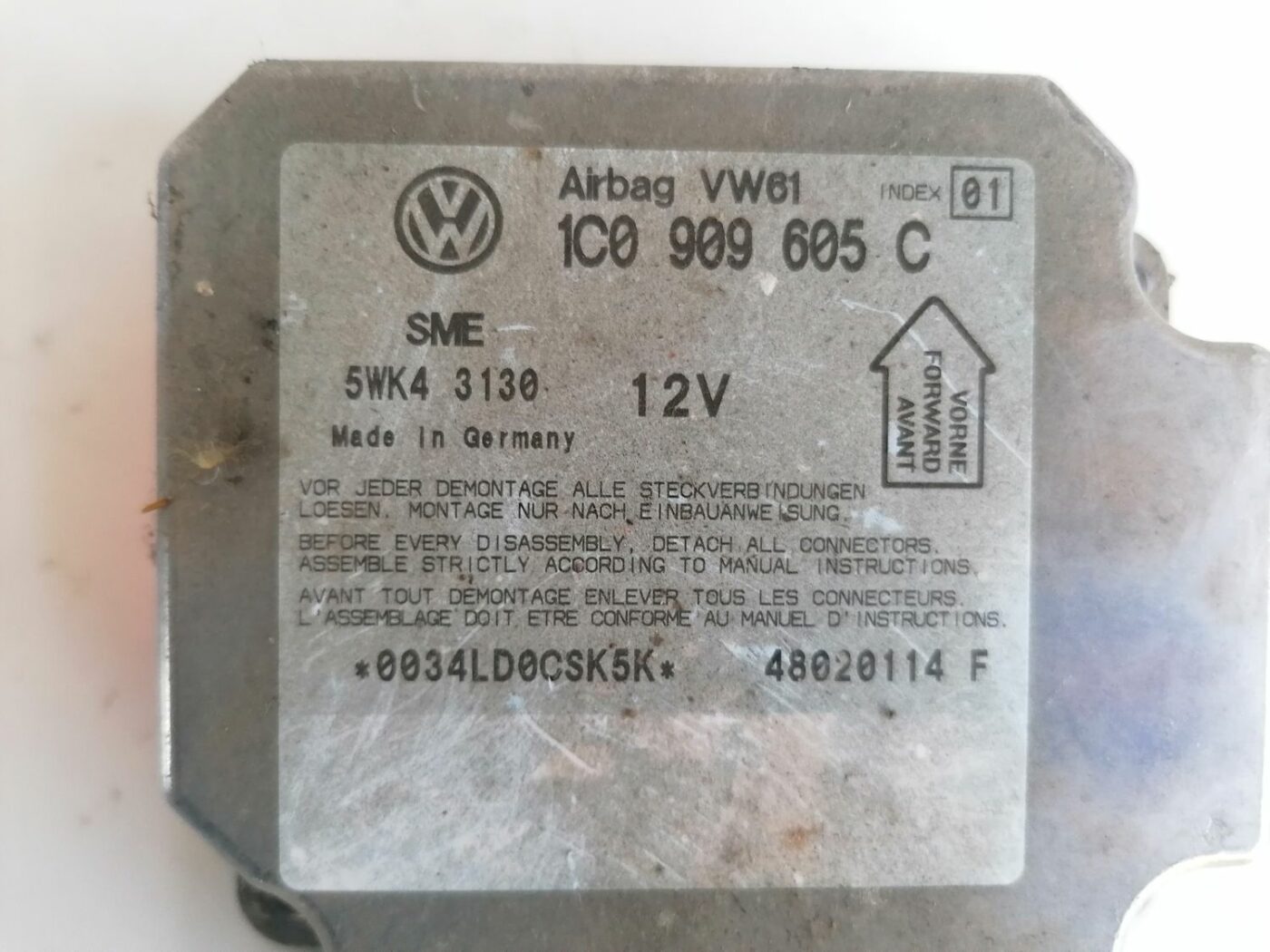 Drošības spilvena vadības bloks priekš VW PASSAT 2003 UNIVERSAL BLUE 3 Drošības spilvena vadības bloks priekš VW PASSAT 2003 UNIVERSAL BLUE