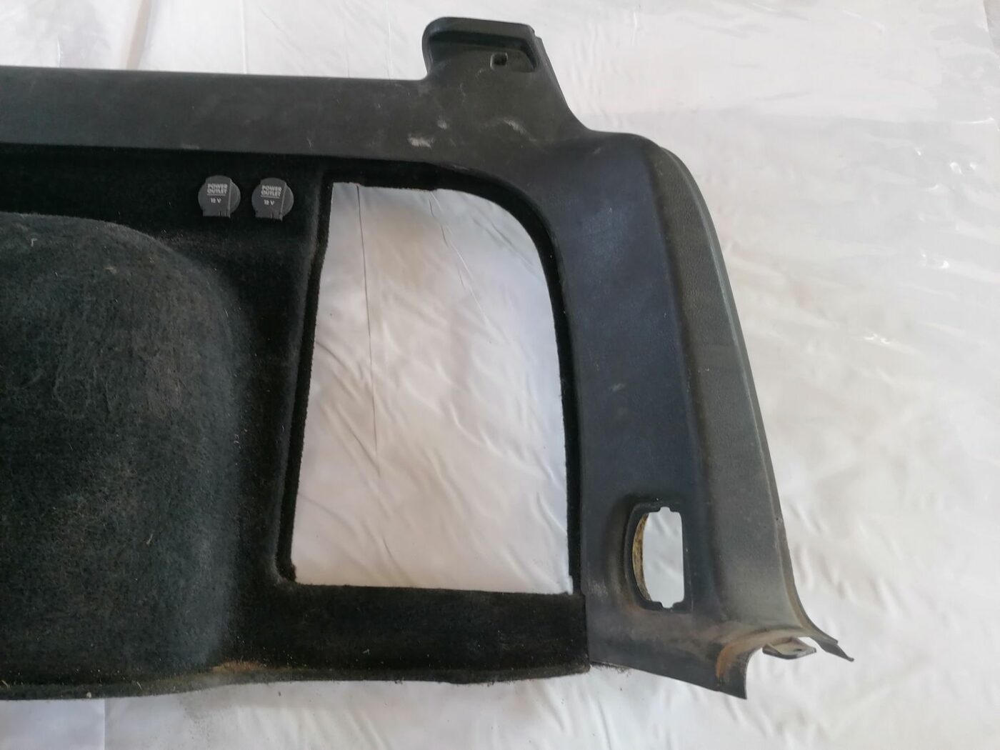 Bagāžnieka nodalījuma sānu apdare priekš VW PASSAT 2003 UNIVERSAL BLUE 7 Bagāžnieka nodalījuma sānu apdare priekš VW PASSAT 2003 UNIVERSAL BLUE