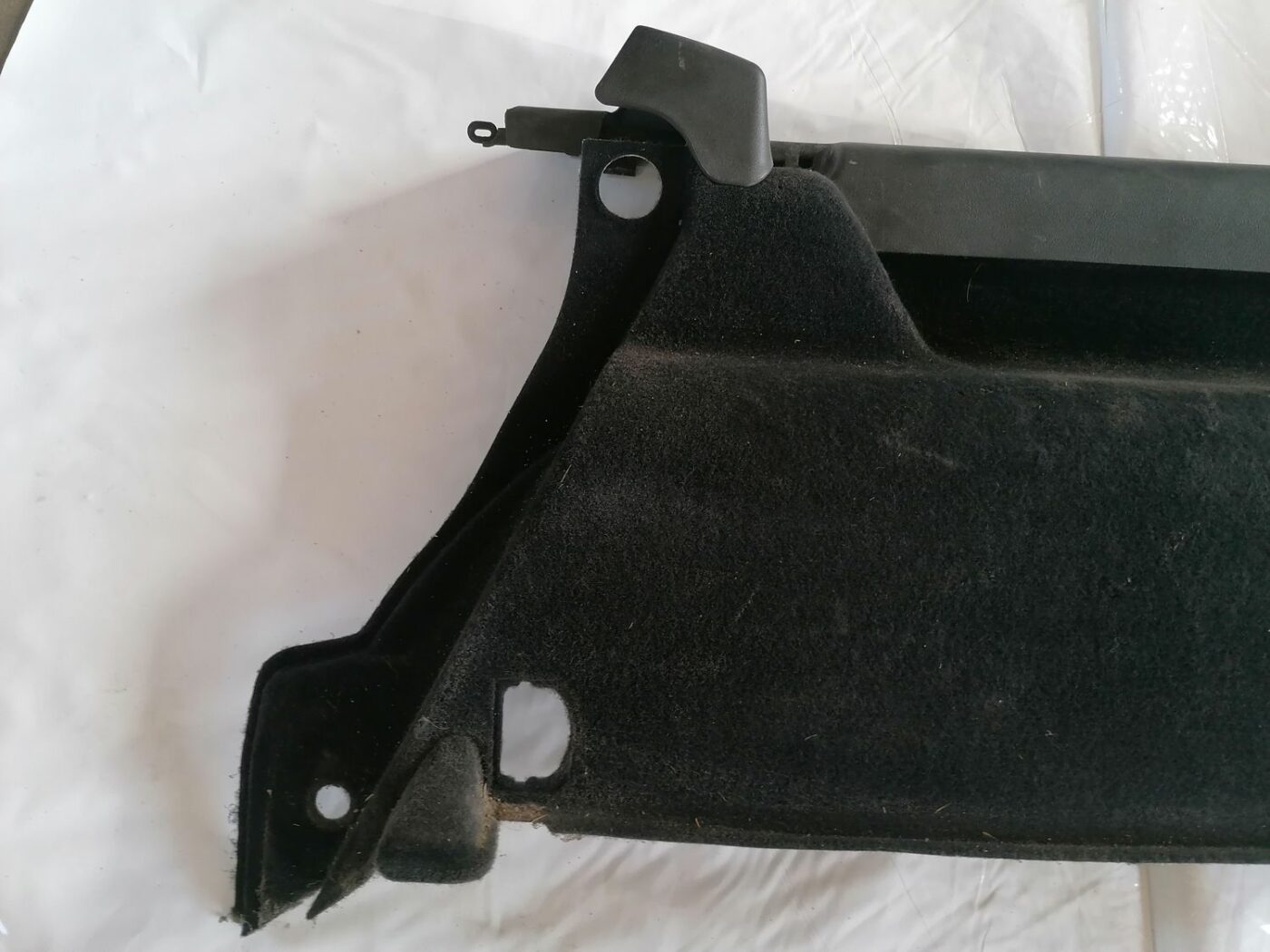 Bagāžnieka nodalījuma sānu apdare priekš VW PASSAT 2003 UNIVERSAL BLUE 6 Bagāžnieka nodalījuma sānu apdare priekš VW PASSAT 2003 UNIVERSAL BLUE