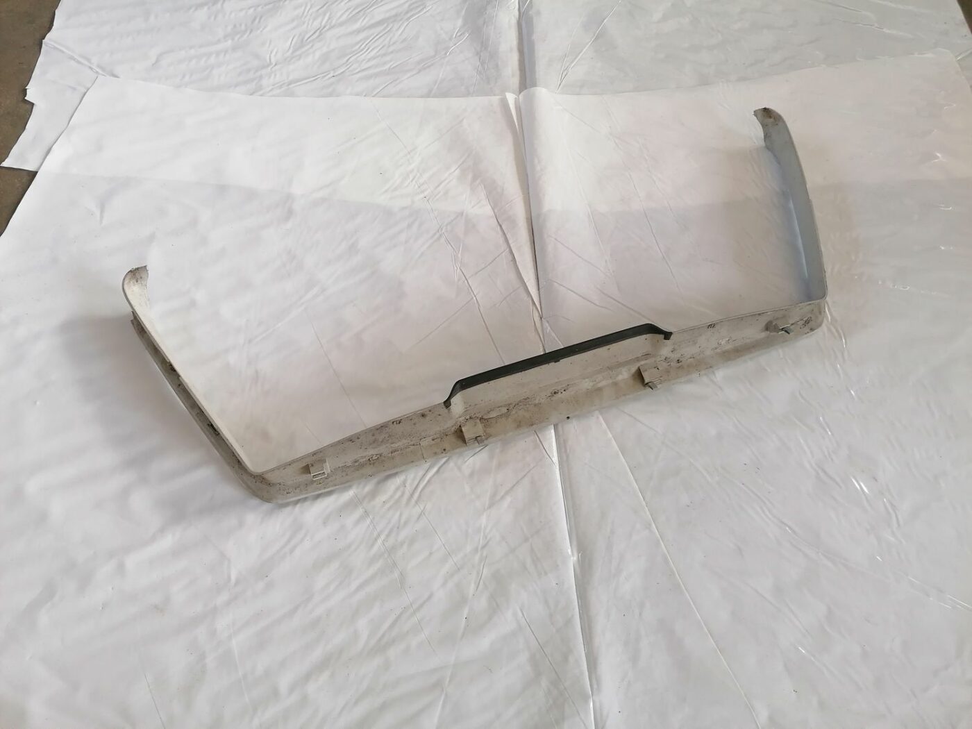 Bagāžnieka vāka apdare priekš VW PASSAT 2003 UNIVERSAL BLUE 2 Bagāžnieka vāka apdare priekš VW PASSAT 2003 UNIVERSAL BLUE