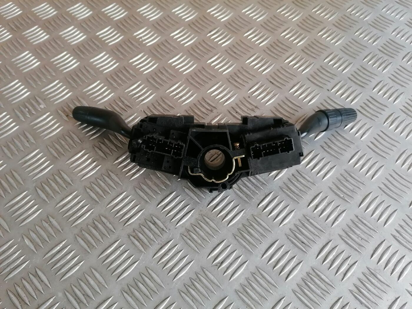 Stūres statnes slēdzis priekš HONDA CIVIC 2004 7 Stūres statnes slēdzis priekš HONDA CIVIC 2004