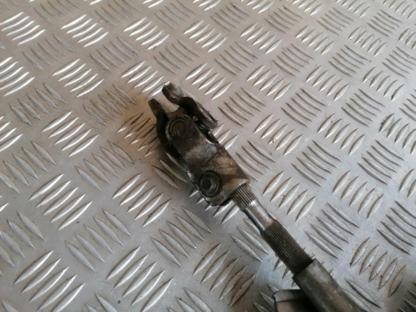 Stūres statne priekš HONDA CIVIC 2004 2 Stūres statne priekš HONDA CIVIC 2004