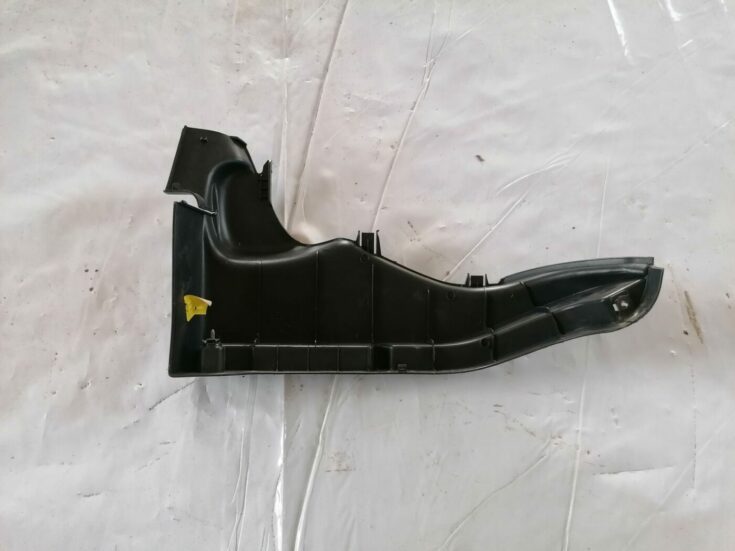 Aizmugures plaukta turētājs priekš HONDA CIVIC 2004